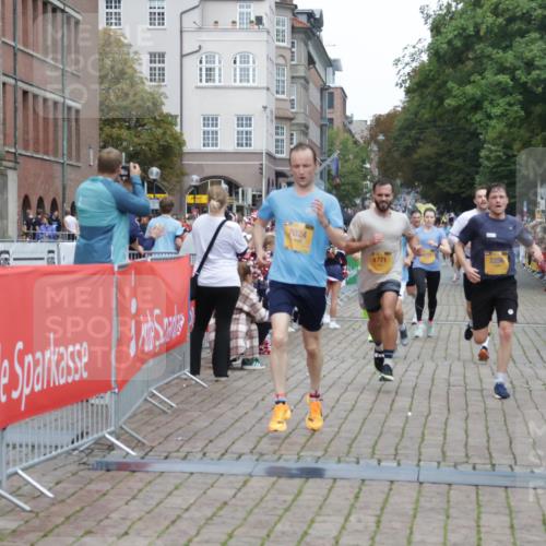 13.09.2026 - Kiel Lauf Yannick Fuchs http://msf.ph/oto/10487935 13.09.2026 10:31:45 Ziel 900, 1076, 1626, 1981, 4234, 4616, 5071, 5134, 5868, 5870, 6045, 6220, 6985, 7375, 7476, 7749, 8531, 9225, 9438, 10768, 11193, 12028, 12361, 227, 866, 1196, 1300, 1834, 2256, 3231, 3727, 4234, 4446, 4771, 5035, 5251, 5813, 5991, 7024, 7330, 7335, 7402, 7834, 7863, 8496, 8645, 8761, 9225, 10489, 10780, 11329, 520, 577, 1403, 1406, 2389, 2990, 4816, 4900, 8837, 8958, 11722, 11927, 12024, 12058, 12127, 1834, 2256, 4771, 5612, 7024, 7330 meine-sportfotos.de