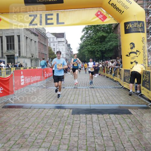 13.09.2026 - Kiel Lauf Yannick Fuchs http://msf.ph/oto/10487963 13.09.2026 10:31:56 Ziel 577, 1403, 1406, 2389, 4816, 4900, 5134, 6985, 7375, 8837, 8958, 9438, 10768, 11193, 12024, 12028, 12058, 866, 900, 1076, 1196, 1300, 1626, 1981, 3231, 3727, 4234, 4446, 4616, 5071, 5813, 5868, 5870, 5991, 6045, 6220, 6985, 7335, 7375, 7476, 7749, 7834, 8496, 8531, 8645, 8761, 9225, 10489, 11329, 12361, 153, 520, 1239, 2716, 2990, 3353, 3570, 4903, 5965, 8376, 8465, 8489, 10087, 10981, 11416, 11722, 11927, 11975, 12127, 227, 4446, 5035, 5251, 7834, 8496 meine-sportfotos.de