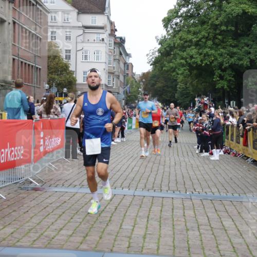 13.09.2026 - Kiel Lauf Yannick Fuchs http://msf.ph/oto/10487986 13.09.2026 10:32:02 Ziel 153, 520, 577, 1239, 1403, 1406, 2389, 2990, 4816, 4900, 4903, 5965, 8837, 8958, 11722, 11927, 11975, 12024, 12058, 12127, 866, 900, 1076, 1196, 1300, 1626, 1981, 3231, 4234, 4616, 5071, 5134, 5868, 5870, 5991, 6045, 6220, 6985, 7375, 7476, 7749, 8531, 8645, 8761, 8837, 9225, 9438, 10489, 10768, 11193, 12028, 12361, 524, 2716, 3353, 3570, 4079, 7790, 8376, 8465, 8489, 10087, 10981, 11416, 11451, 12761, 1196, 3231, 3727, 4446, 7834, 8496 meine-sportfotos.de