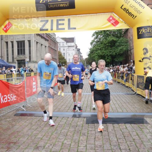 13.09.2026 - Kiel Lauf Yannick Fuchs http://msf.ph/oto/10488067 13.09.2026 10:32:22 Ziel 524, 3353, 3570, 3923, 4079, 4349, 6435, 7790, 8376, 8489, 8878, 11451, 11612, 12367, 12761, 153, 520, 577, 1239, 1403, 1406, 2389, 2716, 2990, 4816, 4900, 4903, 5134, 5965, 8465, 8489, 8837, 8958, 9438, 10087, 10768, 10981, 11193, 11416, 11722, 11927, 11975, 12024, 12028, 12058, 12127, 870, 875, 1393, 1612, 1801, 3170, 4236, 4512, 5721, 8033, 8621, 8683, 9123, 11299, 11319, 12071, 12353, 900, 1626, 1981, 4616, 5134, 5868, 5870, 6985, 7375, 9438, 10768 meine-sportfotos.de