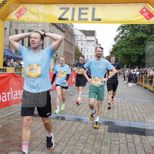 13.09.2026 - Kiel Lauf Yannick Fuchs http://msf.ph/oto/10488099 13.09.2026 10:32:32 Ziel 1393, 3170, 3923, 4236, 4349, 4512, 6435, 8033, 8683, 8878, 9123, 11299, 11319, 11451, 11612, 12071, 12367, 153, 520, 524, 1239, 1403, 2716, 2990, 3353, 3570, 4079, 4816, 4903, 5965, 7790, 8376, 8465, 8489, 10087, 10981, 11416, 11451, 11722, 11927, 11975, 12127, 12761, 342, 870, 875, 1612, 1801, 3327, 4393, 4963, 5721, 6337, 7471, 7650, 8621, 9879, 10338, 11597, 12353, 12728, 577, 1403, 1406, 2389, 4816, 4900, 8837, 8958, 9438 meine-sportfotos.de