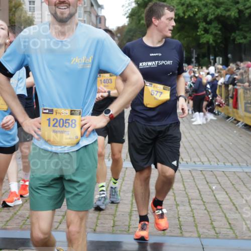 13.09.2026 - Kiel Lauf Yannick Fuchs http://msf.ph/oto/10488103 13.09.2026 10:32:33 Ziel 1393, 3170, 3923, 4236, 4349, 4512, 6435, 8033, 8683, 8878, 9123, 11299, 11319, 11612, 12071, 12367, 153, 520, 524, 1239, 2716, 2990, 3353, 3570, 3923, 4079, 4816, 4903, 5965, 7790, 8376, 8465, 8489, 8878, 10087, 10981, 11416, 11451, 11612, 11722, 11927, 11975, 12127, 12761, 32, 342, 870, 875, 1612, 1801, 3327, 4393, 4963, 5721, 6337, 7471, 7650, 8621, 9879, 10338, 11597, 12353, 12728, 577, 1403, 1406, 2389, 4816, 4900, 8837, 8958 meine-sportfotos.de