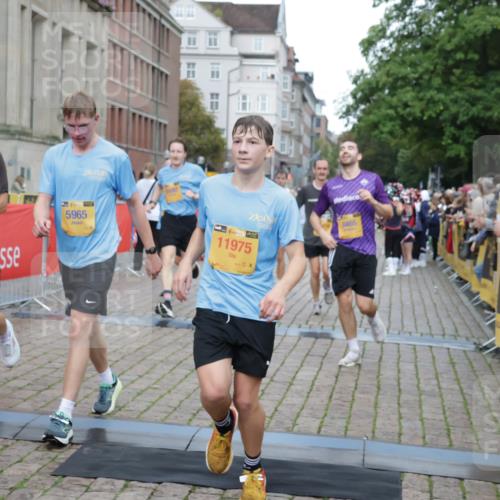 13.09.2026 - Kiel Lauf Yannick Fuchs http://msf.ph/oto/10488141 13.09.2026 10:32:43 Ziel 342, 870, 875, 1393, 1612, 1801, 4393, 4963, 5721, 6337, 7471, 7650, 8033, 8621, 8683, 9123, 10338, 11597, 12353, 12728, 524, 2716, 3170, 3353, 3570, 3923, 4079, 4236, 4349, 4512, 6435, 7790, 8376, 8465, 8489, 8878, 10087, 10981, 11299, 11319, 11416, 11451, 11612, 12071, 12367, 12761, 32, 1467, 3327, 9222, 9879, 153, 520, 1239, 2716, 2990, 4903, 5965, 8465, 10087, 10981, 11416, 11722, 11927, 11975, 12127 meine-sportfotos.de
