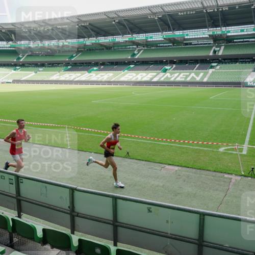 13.09.2026 - 21. swb-Marathon Bremen Michael Burmester http://msf.ph/oto/10488221 13.09.2026 10:16:10 Laufen im Stadion 10597, 12272, 13501, 13515, 13517, 13525, 13542, 13547, 13567, 13623, 13627, 13635 meine-sportfotos.de