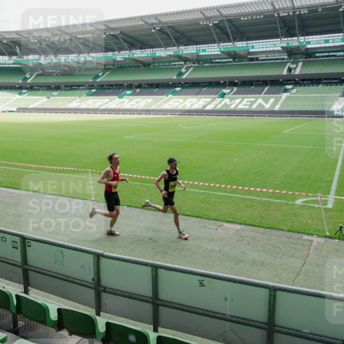 13.09.2026 - 21. swb-Marathon Bremen Michael Burmester http://msf.ph/oto/10488229 13.09.2026 10:16:47 Laufen im Stadion 10597, 12272, 13501, 13510, 13515, 13517, 13522, 13542, 13547, 13561, 13567, 13569, 13576, 13579, 13604, 13623, 13627, 13635 meine-sportfotos.de