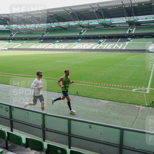 13.09.2026 - 21. swb-Marathon Bremen Michael Burmester http://msf.ph/oto/10488300 13.09.2026 10:20:58 Laufen im Stadion 10244, 10261, 10262, 10818, 10961, 10994, 11067, 11068, 11142, 11176, 11197, 11418, 11512, 11964, 12289, 12324, 12358, 12413, 12456, 12513, 12520, 12540, 13505, 13514, 13540, 13548, 13558, 13560, 13568, 13575, 13583, 13588, 13590, 13601, 13605, 13606, 13608, 13610, 13619, 13633, 13637, 10597, 12272, 12457, 12458, 13501, 13504, 13510, 13515, 13517, 13522, 13542, 13543, 13547, 13554, 13561, 13567, 13579, 13623, 13635 meine-sportfotos.de