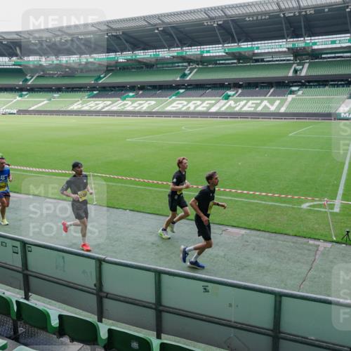 13.09.2026 - 21. swb-Marathon Bremen Michael Burmester http://msf.ph/oto/10488345 13.09.2026 10:23:24 Laufen im Stadion 10235, 10302, 10341, 10441, 10520, 10575, 10592, 10618, 10782, 10926, 11042, 11127, 11143, 11198, 11201, 11227, 11338, 11373, 11426, 11454, 11628, 11713, 11721, 11738, 11779, 11903, 11944, 12003, 12053, 12144, 12209, 12246, 12339, 12370, 12395, 12404, 12468, 12469, 12477, 12538, 13507, 13513, 13519, 13520, 13535, 13539, 13553, 13556, 13559, 13563, 13566, 13580, 13584, 13586, 13587, 13616, 13641, 10366, 10475, 11481, 11652, 13530, 13534, 13541, 13550 meine-sportfotos.de