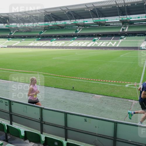 13.09.2026 - 21. swb-Marathon Bremen Michael Burmester http://msf.ph/oto/10488365 13.09.2026 10:24:25 Laufen im Stadion 10235, 10328, 10336, 10337, 10341, 10358, 10456, 10520, 10575, 10592, 10593, 10618, 10632, 10775, 10782, 10816, 10972, 11042, 11127, 11143, 11198, 11201, 11265, 11373, 11375, 11426, 11442, 11468, 11527, 11607, 11615, 11628, 11630, 11632, 11704, 11713, 11721, 11758, 11779, 11826, 11895, 11903, 11948, 12053, 12144, 12246, 12281, 12339, 12404, 12406, 12426, 12442, 12468, 12469, 12477, 12525, 13509, 13520, 13556, 13563, 13566, 13580, 13585, 13586 meine-sportfotos.de