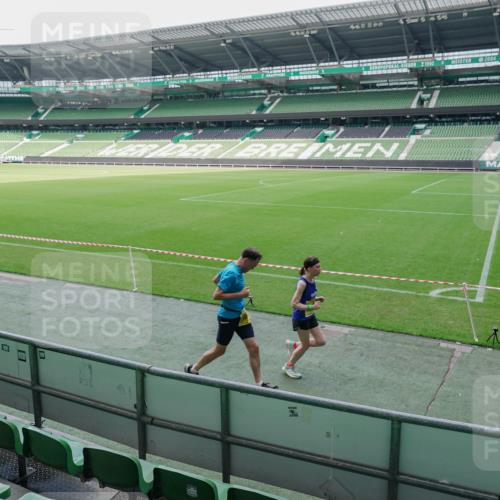 13.09.2026 - 21. swb-Marathon Bremen Michael Burmester http://msf.ph/oto/10488378 13.09.2026 10:24:53 Laufen im Stadion 10143, 10235, 10312, 10328, 10336, 10337, 10341, 10346, 10358, 10456, 10520, 10592, 10593, 10618, 10632, 10775, 10782, 10816, 10861, 10972, 10988, 11020, 11042, 11108, 11143, 11201, 11265, 11312, 11373, 11375, 11426, 11442, 11447, 11468, 11527, 11607, 11615, 11628, 11630, 11632, 11704, 11758, 11779, 11826, 11895, 11903, 11948, 12144, 12246, 12281, 12404, 12406, 12426, 12442, 12468, 12469, 12477, 12525, 13509, 13520, 13566, 13580, 13585, 13586 meine-sportfotos.de