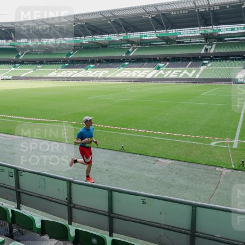 13.09.2026 - 21. swb-Marathon Bremen Michael Burmester http://msf.ph/oto/10488381 13.09.2026 10:24:58 Laufen im Stadion 10143, 10235, 10312, 10328, 10336, 10337, 10341, 10346, 10358, 10456, 10520, 10592, 10593, 10618, 10632, 10742, 10775, 10816, 10861, 10972, 10988, 11020, 11042, 11108, 11143, 11201, 11265, 11312, 11373, 11375, 11426, 11442, 11447, 11468, 11527, 11607, 11615, 11628, 11630, 11632, 11704, 11758, 11779, 11826, 11895, 11903, 11948, 12144, 12246, 12281, 12406, 12426, 12442, 12468, 12469, 12477, 12525, 13509, 13520, 13566, 13580, 13585, 13586 meine-sportfotos.de