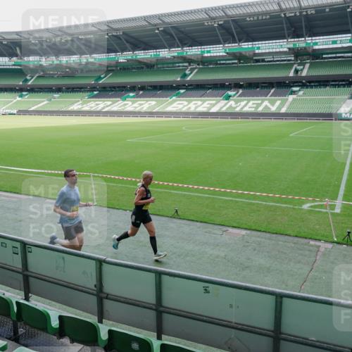13.09.2026 - 21. swb-Marathon Bremen Michael Burmester http://msf.ph/oto/10488383 13.09.2026 10:25:08 Laufen im Stadion 10143, 10312, 10328, 10336, 10337, 10342, 10346, 10358, 10456, 10520, 10592, 10593, 10618, 10632, 10742, 10775, 10816, 10861, 10972, 10988, 11019, 11020, 11042, 11088, 11108, 11143, 11201, 11265, 11312, 11373, 11375, 11426, 11442, 11447, 11468, 11527, 11607, 11615, 11628, 11630, 11632, 11704, 11758, 11779, 11826, 11895, 11903, 11948, 12144, 12246, 12281, 12406, 12426, 12442, 12468, 12469, 12477, 12525, 13509, 13520, 13566, 13580, 13585, 13586 meine-sportfotos.de