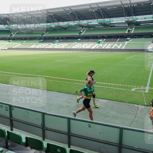 13.09.2026 - 21. swb-Marathon Bremen Michael Burmester http://msf.ph/oto/10488399 13.09.2026 10:26:05 Laufen im Stadion 10143, 10210, 10214, 10228, 10312, 10318, 10328, 10336, 10337, 10342, 10346, 10352, 10358, 10398, 10436, 10445, 10447, 10454, 10456, 10464, 10504, 10536, 10541, 10583, 10593, 10632, 10735, 10742, 10775, 10806, 10807, 10816, 10861, 10866, 10873, 10987, 10988, 11015, 11019, 11020, 11088, 11108, 11130, 11135, 11155, 11187, 11199, 11209, 11232, 11265, 11312, 11375, 11442, 11447, 11468, 11527, 11607, 11615, 11704, 11758, 11948, 12281, 12406, 12426, 13509 meine-sportfotos.de
