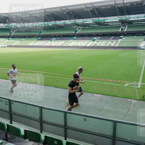 13.09.2026 - 21. swb-Marathon Bremen Michael Burmester http://msf.ph/oto/10488414 13.09.2026 10:26:37 Laufen im Stadion 10096, 10142, 10143, 10172, 10210, 10214, 10228, 10231, 10269, 10289, 10310, 10312, 10318, 10319, 10336, 10342, 10346, 10352, 10398, 10436, 10445, 10447, 10454, 10464, 10489, 10504, 10514, 10536, 10541, 10566, 10583, 10628, 10638, 10735, 10742, 10744, 10806, 10807, 10861, 10866, 10873, 10897, 10898, 10956, 10987, 10988, 10992, 11015, 11019, 11020, 11060, 11063, 11088, 11108, 11110, 11130, 11135, 11155, 11187, 11193, 11196, 11199, 11209, 11232, 11312, 11447 meine-sportfotos.de