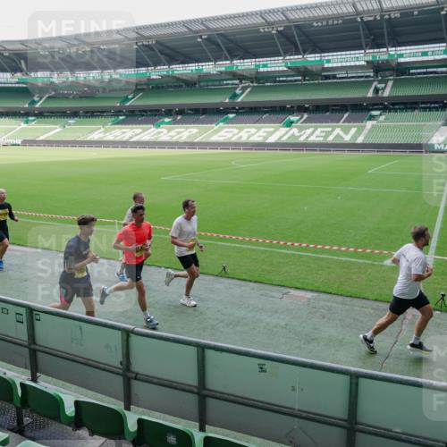 13.09.2026 - 21. swb-Marathon Bremen Michael Burmester http://msf.ph/oto/10488416 13.09.2026 10:26:39 Laufen im Stadion 10096, 10142, 10143, 10172, 10210, 10214, 10228, 10231, 10269, 10289, 10310, 10312, 10318, 10319, 10342, 10346, 10352, 10398, 10436, 10445, 10447, 10454, 10464, 10489, 10504, 10514, 10536, 10541, 10566, 10583, 10628, 10638, 10735, 10742, 10744, 10806, 10807, 10866, 10873, 10897, 10898, 10956, 10987, 10988, 10992, 11015, 11019, 11020, 11060, 11063, 11088, 11108, 11110, 11130, 11135, 11148, 11155, 11187, 11193, 11196, 11199, 11209, 11232, 11312, 11447 meine-sportfotos.de
