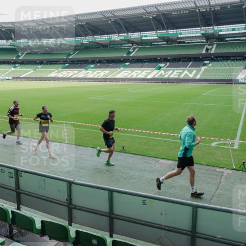 13.09.2026 - 21. swb-Marathon Bremen Michael Burmester http://msf.ph/oto/10488446 13.09.2026 10:27:19 Laufen im Stadion 10096, 10142, 10172, 10189, 10210, 10214, 10223, 10228, 10231, 10269, 10289, 10293, 10310, 10318, 10319, 10352, 10393, 10398, 10436, 10445, 10447, 10454, 10464, 10489, 10504, 10508, 10514, 10536, 10541, 10566, 10583, 10594, 10628, 10638, 10735, 10744, 10806, 10807, 10846, 10860, 10866, 10873, 10897, 10898, 10917, 10956, 10987, 10992, 11015, 11060, 11063, 11076, 11110, 11111, 11130, 11135, 11148, 11155, 11187, 11193, 11196, 11199, 11209, 11232 meine-sportfotos.de