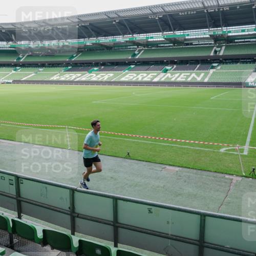 13.09.2026 - 21. swb-Marathon Bremen Michael Burmester http://msf.ph/oto/10488461 13.09.2026 10:27:38 Laufen im Stadion 10096, 10142, 10172, 10189, 10210, 10214, 10223, 10231, 10269, 10270, 10289, 10293, 10294, 10310, 10318, 10319, 10329, 10352, 10393, 10436, 10445, 10464, 10489, 10504, 10508, 10514, 10536, 10541, 10566, 10583, 10594, 10628, 10638, 10655, 10735, 10744, 10770, 10807, 10814, 10846, 10860, 10866, 10873, 10897, 10898, 10917, 10956, 10992, 11015, 11060, 11063, 11076, 11087, 11092, 11110, 11111, 11130, 11135, 11148, 11193, 11196, 11199, 11209, 11232 meine-sportfotos.de