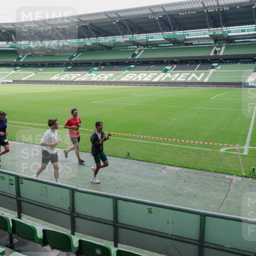 13.09.2026 - 21. swb-Marathon Bremen Michael Burmester http://msf.ph/oto/10488555 13.09.2026 10:29:53 Laufen im Stadion 10162, 10170, 10183, 10193, 10200, 10218, 10233, 10253, 10267, 10304, 10316, 10334, 10339, 10348, 10359, 10381, 10392, 10421, 10426, 10452, 10467, 10515, 10525, 10537, 10538, 10544, 10585, 10588, 10641, 10652, 10709, 10714, 10734, 10739, 10761, 10763, 10764, 10765, 10780, 10808, 10825, 10827, 10835, 10837, 10840, 10862, 10863, 10876, 10884, 10887, 10906, 10910, 10923, 10966, 10984, 10993, 11002, 11005, 11007, 11018, 11035, 11038, 11058, 11109, 11128 meine-sportfotos.de