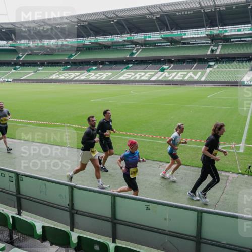 13.09.2026 - 21. swb-Marathon Bremen Michael Burmester http://msf.ph/oto/10488685 13.09.2026 10:32:37 Laufen im Stadion 10067, 10078, 10146, 10166, 10184, 10203, 10211, 10222, 10226, 10243, 10246, 10249, 10255, 10256, 10300, 10322, 10365, 10372, 10374, 10379, 10383, 10394, 10408, 10410, 10443, 10471, 10478, 10479, 10486, 10494, 10503, 10517, 10518, 10529, 10530, 10540, 10543, 10550, 10555, 10565, 10579, 10589, 10608, 10610, 10626, 10631, 10646, 10670, 10675, 10690, 10703, 10704, 10707, 10708, 10721, 10725, 10728, 10745, 10749, 10750, 10771, 10794 meine-sportfotos.de