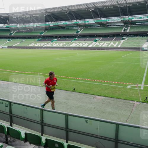 13.09.2026 - 21. swb-Marathon Bremen Michael Burmester http://msf.ph/oto/10488712 13.09.2026 10:33:15 Laufen im Stadion 10018, 10067, 10078, 10166, 10184, 10203, 10211, 10226, 10236, 10243, 10246, 10249, 10255, 10256, 10297, 10300, 10322, 10355, 10365, 10372, 10374, 10379, 10383, 10394, 10408, 10410, 10423, 10428, 10443, 10486, 10494, 10503, 10517, 10518, 10530, 10540, 10550, 10565, 10578, 10604, 10646, 10668, 10670, 10673, 10675, 10687, 10690, 10691, 10699, 10703, 10707, 10721, 10728, 10745, 10749, 10750, 10771, 10772, 10787, 10788, 10794, 10809 meine-sportfotos.de