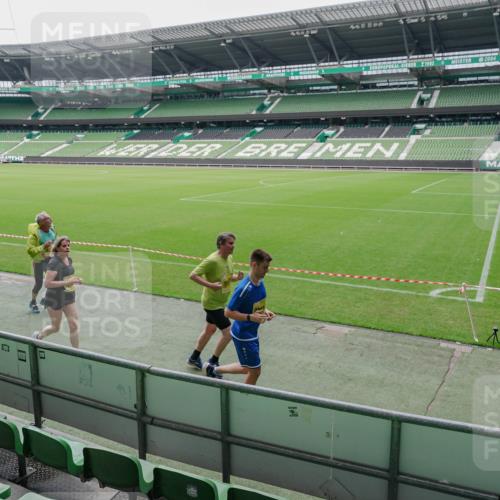 13.09.2026 - 21. swb-Marathon Bremen Michael Burmester http://msf.ph/oto/10488726 13.09.2026 10:33:34 Laufen im Stadion 10018, 10067, 10078, 10166, 10177, 10184, 10203, 10211, 10226, 10236, 10240, 10243, 10246, 10249, 10254, 10256, 10297, 10300, 10322, 10355, 10365, 10372, 10374, 10379, 10383, 10394, 10408, 10410, 10415, 10423, 10428, 10460, 10486, 10494, 10517, 10518, 10530, 10550, 10565, 10578, 10604, 10668, 10670, 10673, 10675, 10687, 10690, 10691, 10699, 10700, 10707, 10721, 10728, 10745, 10749, 10750, 10771, 10772, 10787, 10788, 10794, 10809, 10857, 10867, 11126 meine-sportfotos.de