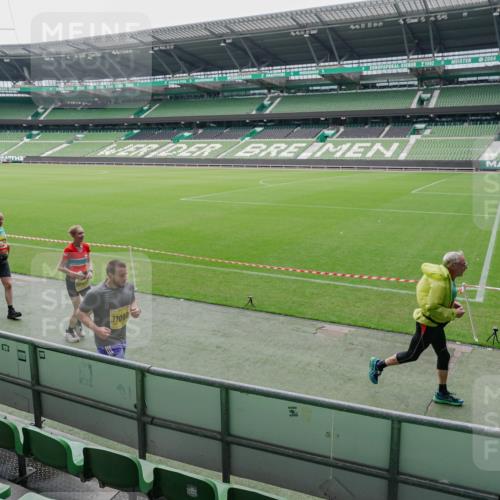 13.09.2026 - 21. swb-Marathon Bremen Michael Burmester http://msf.ph/oto/10488727 13.09.2026 10:33:36 Laufen im Stadion 10018, 10067, 10078, 10166, 10177, 10184, 10203, 10211, 10226, 10236, 10240, 10243, 10249, 10254, 10256, 10297, 10300, 10322, 10355, 10365, 10372, 10374, 10379, 10383, 10394, 10408, 10410, 10415, 10423, 10428, 10460, 10486, 10494, 10517, 10518, 10530, 10550, 10565, 10578, 10604, 10668, 10670, 10673, 10675, 10687, 10690, 10691, 10699, 10700, 10707, 10721, 10728, 10745, 10749, 10750, 10771, 10772, 10787, 10788, 10794, 10809, 10828, 10857, 10867, 10914, 11126 meine-sportfotos.de