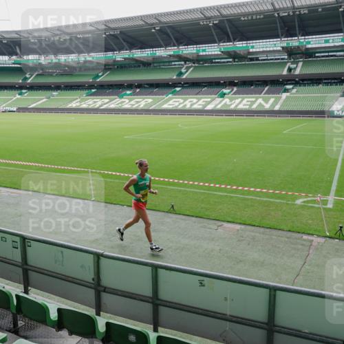 13.09.2026 - 21. swb-Marathon Bremen Michael Burmester http://msf.ph/oto/10488755 13.09.2026 10:34:10 Laufen im Stadion 10018, 10067, 10078, 10147, 10157, 10166, 10177, 10184, 10185, 10203, 10211, 10236, 10240, 10254, 10297, 10300, 10355, 10356, 10367, 10368, 10369, 10374, 10379, 10383, 10394, 10408, 10415, 10423, 10428, 10460, 10485, 10494, 10530, 10559, 10578, 10604, 10639, 10668, 10669, 10673, 10677, 10687, 10691, 10699, 10700, 10728, 10745, 10749, 10750, 10772, 10787, 10788, 10794, 10809, 10828, 10857, 10867, 10914, 10928, 11126, 11162, 11343, 11803, 10146, 10222, 10626 meine-sportfotos.de