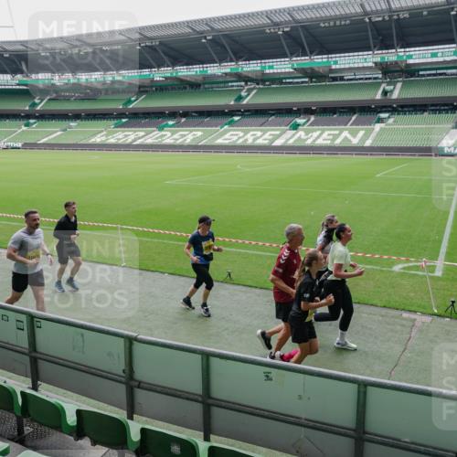 13.09.2026 - 21. swb-Marathon Bremen Michael Burmester http://msf.ph/oto/10488879 13.09.2026 10:36:25 Laufen im Stadion 10092, 10093, 10144, 10152, 10153, 10154, 10160, 10173, 10175, 10181, 10182, 10186, 10187, 10195, 10198, 10237, 10245, 10251, 10257, 10263, 10272, 10275, 10278, 10291, 10296, 10306, 10309, 10327, 10331, 10332, 10338, 10357, 10377, 10382, 10390, 10403, 10409, 10411, 10420, 10427, 10429, 10439, 10473, 10477, 10481, 10492, 10497, 10500, 10528, 10531, 10560, 10569, 10607, 10613, 10617, 10633, 10636, 10647, 10648, 10659, 10663, 10671, 10672, 10715 meine-sportfotos.de