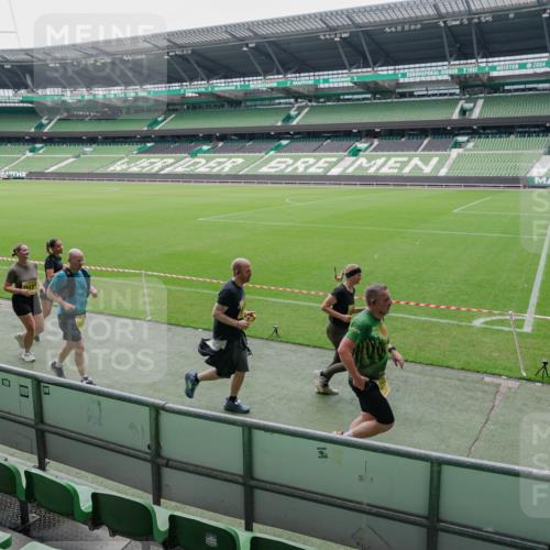13.09.2026 - 21. swb-Marathon Bremen Michael Burmester http://msf.ph/oto/10488897 13.09.2026 10:36:40 Laufen im Stadion 10092, 10150, 10152, 10153, 10154, 10160, 10173, 10175, 10181, 10182, 10186, 10187, 10195, 10198, 10237, 10245, 10251, 10257, 10263, 10272, 10275, 10278, 10291, 10296, 10306, 10309, 10315, 10327, 10331, 10332, 10338, 10357, 10377, 10382, 10390, 10403, 10409, 10411, 10420, 10429, 10439, 10444, 10473, 10477, 10481, 10492, 10497, 10500, 10516, 10531, 10560, 10569, 10607, 10613, 10617, 10633, 10636, 10647, 10648, 10659, 10663, 10671, 10672, 10674, 10715 meine-sportfotos.de