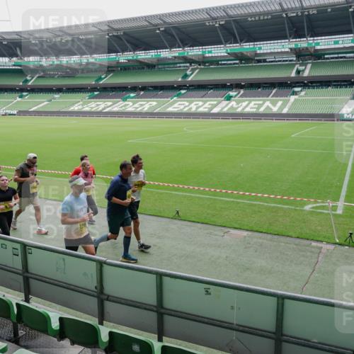 13.09.2026 - 21. swb-Marathon Bremen Michael Burmester http://msf.ph/oto/10488918 13.09.2026 10:37:10 Laufen im Stadion 10090, 10091, 10092, 10150, 10152, 10153, 10154, 10160, 10186, 10187, 10198, 10237, 10251, 10257, 10263, 10272, 10273, 10274, 10275, 10278, 10283, 10291, 10296, 10306, 10315, 10323, 10327, 10331, 10332, 10338, 10357, 10375, 10376, 10382, 10390, 10403, 10409, 10411, 10420, 10429, 10432, 10439, 10444, 10473, 10481, 10488, 10497, 10500, 10516, 10531, 10560, 10569, 10598, 10607, 10613, 10633, 10647, 10648, 10654, 10659, 10663, 10671, 10672, 10674 meine-sportfotos.de