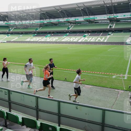 13.09.2026 - 21. swb-Marathon Bremen Michael Burmester http://msf.ph/oto/10489017 13.09.2026 10:38:55 Laufen im Stadion 10090, 10091, 10135, 10138, 10139, 10168, 10188, 10190, 10204, 10205, 10217, 10229, 10238, 10259, 10260, 10273, 10274, 10279, 10280, 10283, 10305, 10314, 10323, 10360, 10363, 10364, 10370, 10375, 10376, 10378, 10404, 10432, 10457, 10465, 10469, 10488, 10493, 10501, 10505, 10510, 10511, 10526, 10556, 10576, 10595, 10609, 10616, 10619, 10630, 10645, 10654, 10660, 10661, 10662, 10664, 10681, 10682, 10686, 10695, 10697, 10712, 10743, 10802, 10823 meine-sportfotos.de