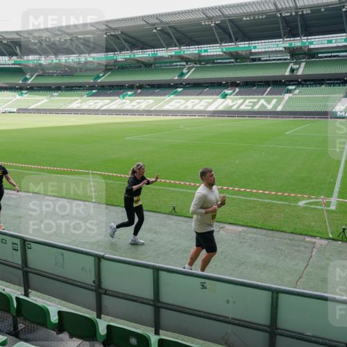 13.09.2026 - 21. swb-Marathon Bremen Michael Burmester http://msf.ph/oto/10489207 13.09.2026 10:42:21 Laufen im Stadion 10002, 10148, 10155, 10163, 10247, 10303, 10313, 10330, 10361, 10362, 10395, 10396, 10399, 10414, 10419, 10422, 10461, 10462, 10483, 10490, 10491, 10519, 10527, 10546, 10547, 10557, 10572, 10586, 10644, 10665, 10705, 10706, 10719, 10722, 10752, 10766, 10768, 10773, 10776, 10784, 10804, 10805, 10854, 10859, 10880, 10889, 10909, 10963, 10977, 11026, 11027, 11041, 11043, 11078, 11084, 11085, 11090, 11097, 11098, 11140, 11173, 11192, 11239, 11274 meine-sportfotos.de