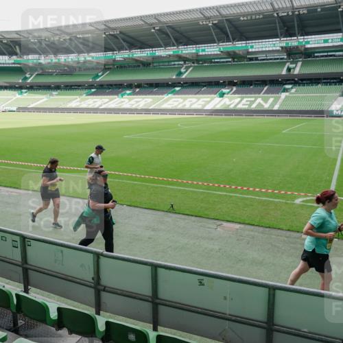 13.09.2026 - 21. swb-Marathon Bremen Michael Burmester http://msf.ph/oto/10489292 13.09.2026 10:44:19 Laufen im Stadion 10002, 10004, 10005, 10176, 10191, 10192, 10271, 10295, 10325, 10335, 10402, 10459, 10474, 10513, 10572, 10605, 10606, 10629, 10679, 10713, 10756, 10779, 10882, 10899, 10900, 10979, 10997, 10999, 11081, 11217, 11233, 11264, 11274, 11307, 11333, 11337, 11355, 11385, 11408, 11448, 11456, 11461, 11482, 11495, 11535, 11629, 11808, 11932, 11943, 12151, 12226, 12311, 12321, 10163 meine-sportfotos.de