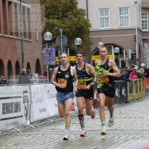 13.09.2026 - Kiel Lauf Yannick Fuchs http://msf.ph/oto/10489500 13.09.2026 11:23:55 Laufen 20, 09, 14, 00, 879, 11804, 12244 meine-sportfotos.de