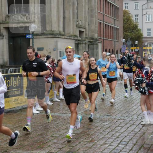 13.09.2026 - Kiel Lauf Yannick Fuchs http://msf.ph/oto/10489553 13.09.2026 11:41:23 Laufen 1345, 2006, 7592, 8569, 7012 meine-sportfotos.de