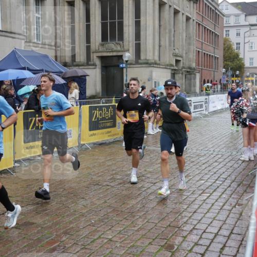 13.09.2026 - Kiel Lauf Yannick Fuchs http://msf.ph/oto/10489573 13.09.2026 11:41:33 Laufen 5898, 5084 meine-sportfotos.de
