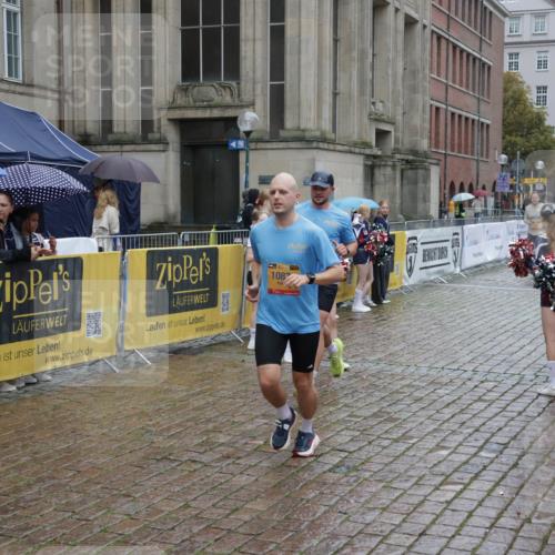 13.09.2026 - Kiel Lauf Yannick Fuchs http://msf.ph/oto/10489579 13.09.2026 11:41:37 Laufen 1, 39, 108 meine-sportfotos.de