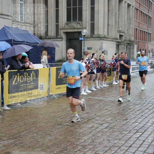 13.09.2026 - Kiel Lauf Yannick Fuchs http://msf.ph/oto/10489654 13.09.2026 11:42:35 Laufen 10967, 6198 meine-sportfotos.de