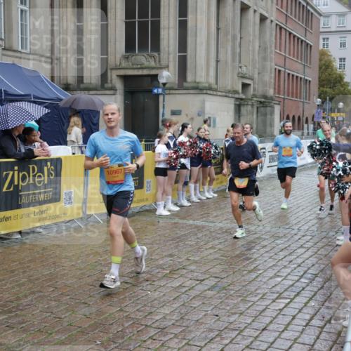 13.09.2026 - Kiel Lauf Yannick Fuchs http://msf.ph/oto/10489655 13.09.2026 11:42:35 Laufen 10967 meine-sportfotos.de