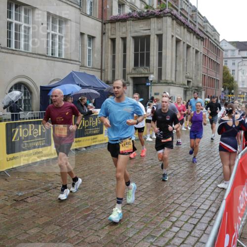 13.09.2026 - Kiel Lauf Yannick Fuchs http://msf.ph/oto/10489703 13.09.2026 11:42:55 Laufen 42, 195, 11493, 11492 meine-sportfotos.de