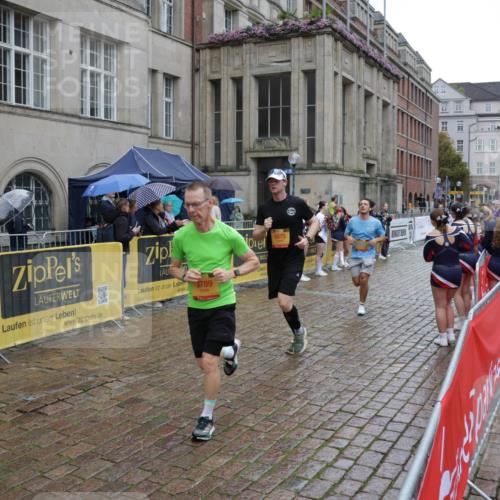 13.09.2026 - Kiel Lauf Yannick Fuchs http://msf.ph/oto/10489722 13.09.2026 11:43:03 Laufen 5875, 3789 meine-sportfotos.de
