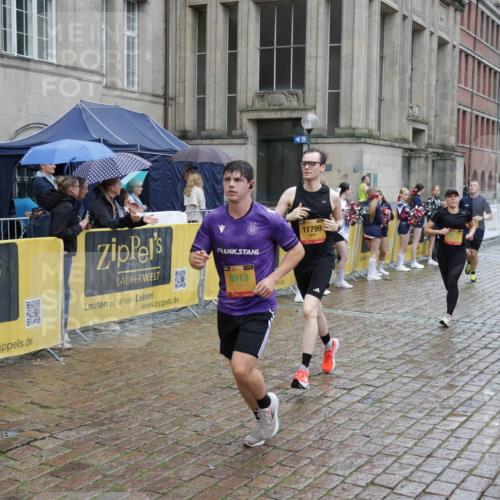 13.09.2026 - Kiel Lauf Yannick Fuchs http://msf.ph/oto/10489730 13.09.2026 11:43:10 Laufen 11799, 8513 meine-sportfotos.de
