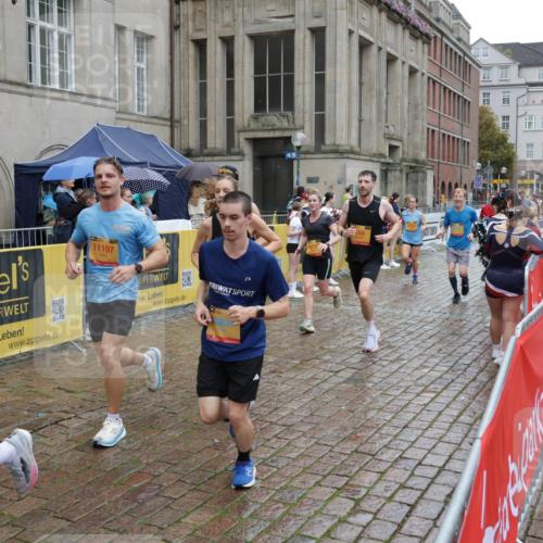 13.09.2026 - Kiel Lauf Yannick Fuchs http://msf.ph/oto/10489747 13.09.2026 11:43:16 Laufen 11197, 166 meine-sportfotos.de