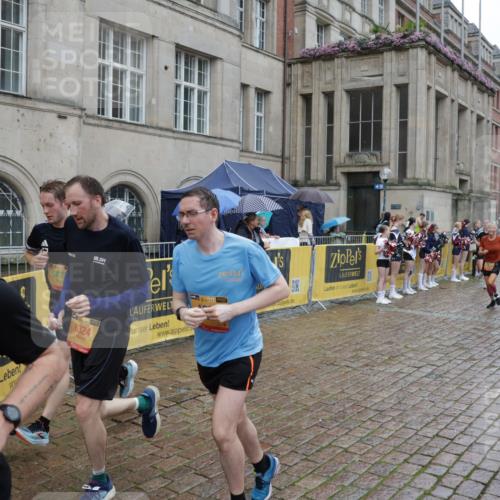 13.09.2026 - Kiel Lauf Yannick Fuchs http://msf.ph/oto/10489855 13.09.2026 11:44:12 Laufen 401, 4727, 6324, 39 meine-sportfotos.de