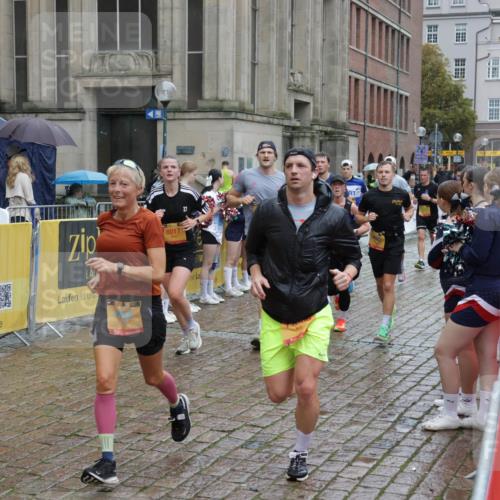 13.09.2026 - Kiel Lauf Yannick Fuchs http://msf.ph/oto/10489858 13.09.2026 11:44:14 Laufen 8017, 27 meine-sportfotos.de