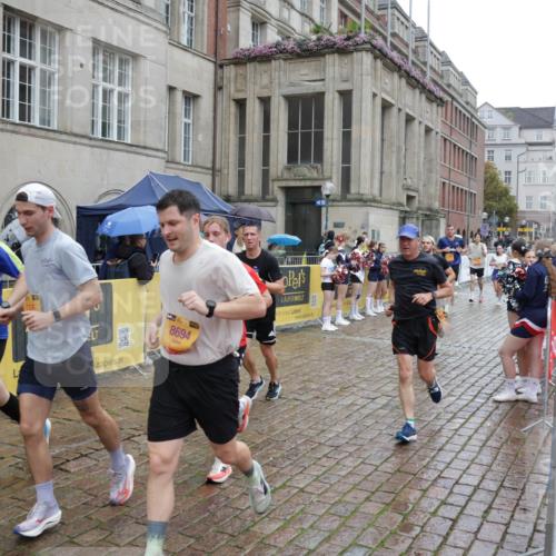 13.09.2026 - Kiel Lauf Yannick Fuchs http://msf.ph/oto/10489867 13.09.2026 11:44:19 Laufen 9931, 8694 meine-sportfotos.de