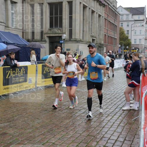 13.09.2026 - Kiel Lauf Yannick Fuchs http://msf.ph/oto/10489876 13.09.2026 11:44:23 Laufen 8698, 7328 meine-sportfotos.de