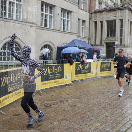 13.09.2026 - Kiel Lauf Yannick Fuchs http://msf.ph/oto/10489901 13.09.2026 11:44:31 Laufen  meine-sportfotos.de