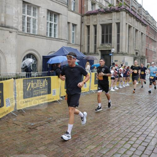 13.09.2026 - Kiel Lauf Yannick Fuchs http://msf.ph/oto/10489903 13.09.2026 11:44:32 Laufen 5283 meine-sportfotos.de