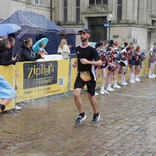13.09.2026 - Kiel Lauf Yannick Fuchs http://msf.ph/oto/10490033 13.09.2026 11:45:31 Laufen  meine-sportfotos.de