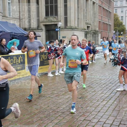13.09.2026 - Kiel Lauf Yannick Fuchs http://msf.ph/oto/10490040 13.09.2026 11:45:35 Laufen 8957 meine-sportfotos.de